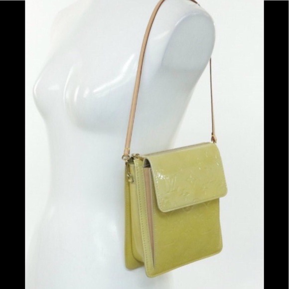 Louis Vuitton Handbags - LOUIS VUITTON VERNIS SHOULDER BAG